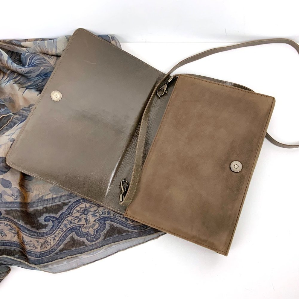 Stuart Weitzman Brown Genuine Suede Clutch Shoulder Purse Medium Size - Picture 7 of 16